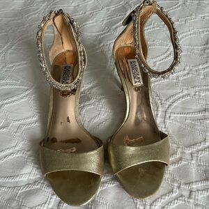 Badgley Mischka Gold Heels